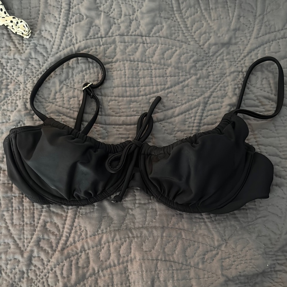 Cute juniors bikini top